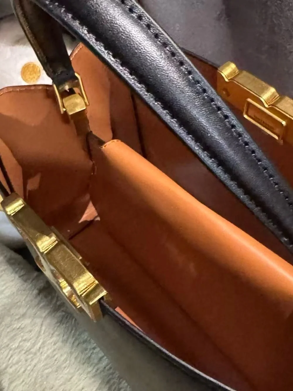 Tory Burch Black Leather Shoulder Bag with Gold Logo Accent